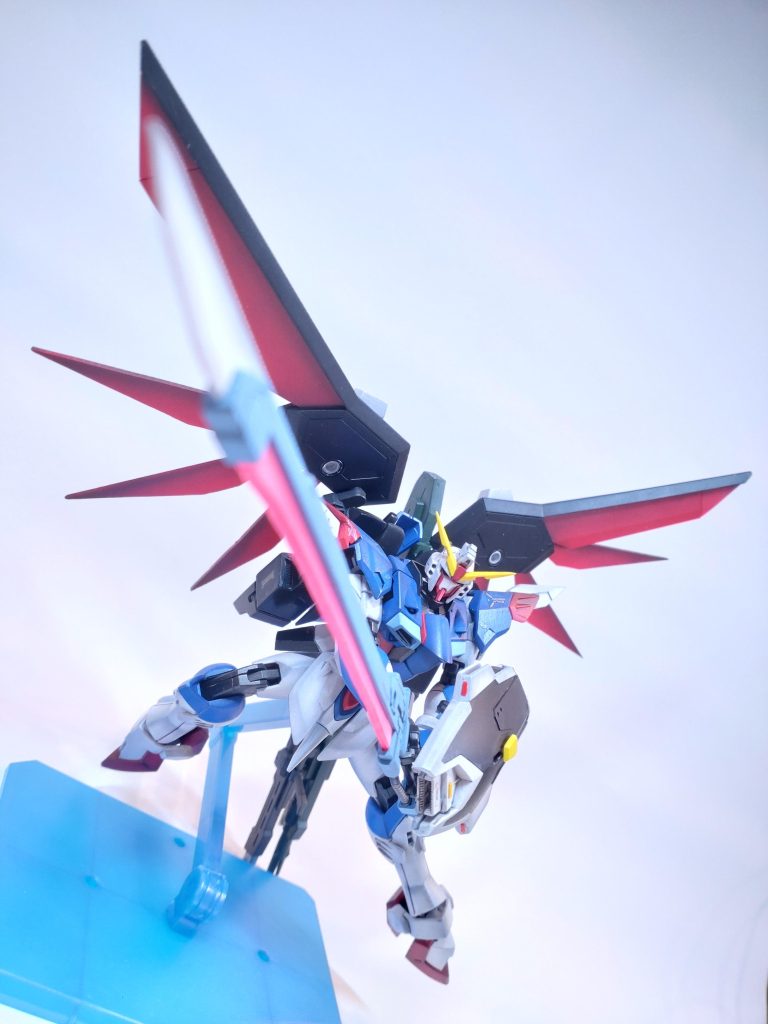 この3枚は、全部同じくポーズで撮影しました。でも、見え方や受ける印象が全然違いますね。個人的には3枚目が一番好み。斜めに配置すると見栄えするのかぁ?まだまだ練習します!ご覧いただき、ありがとうございました!