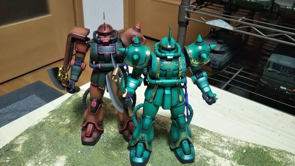 兄弟ザク💦並んだことあるのかは謎