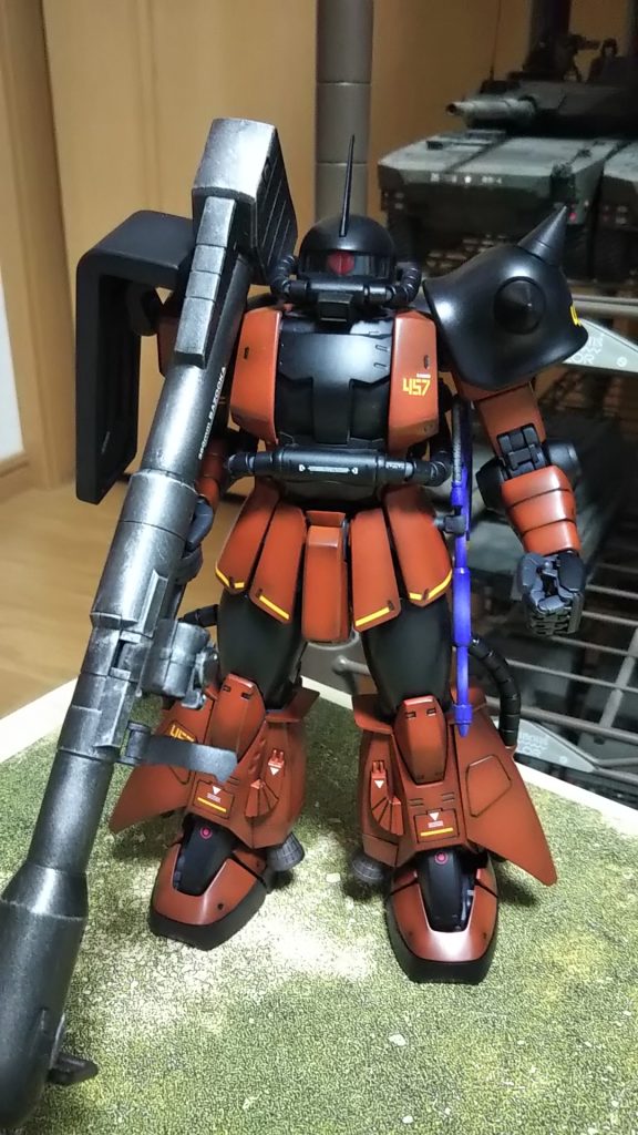 全体中佐になるくらいのエース💦なのにカラーは茶色ジオンの色の選定基準が知りたい💦