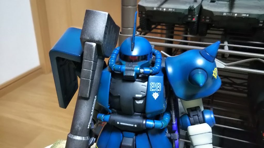クールな？R-2型青色担当、ロバートギリアムザク💦