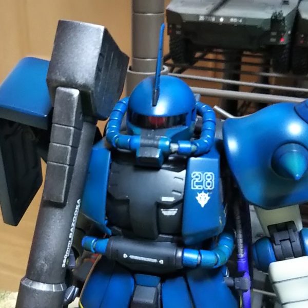 クールな？R-2型青色担当、ロバートギリアムザク💦