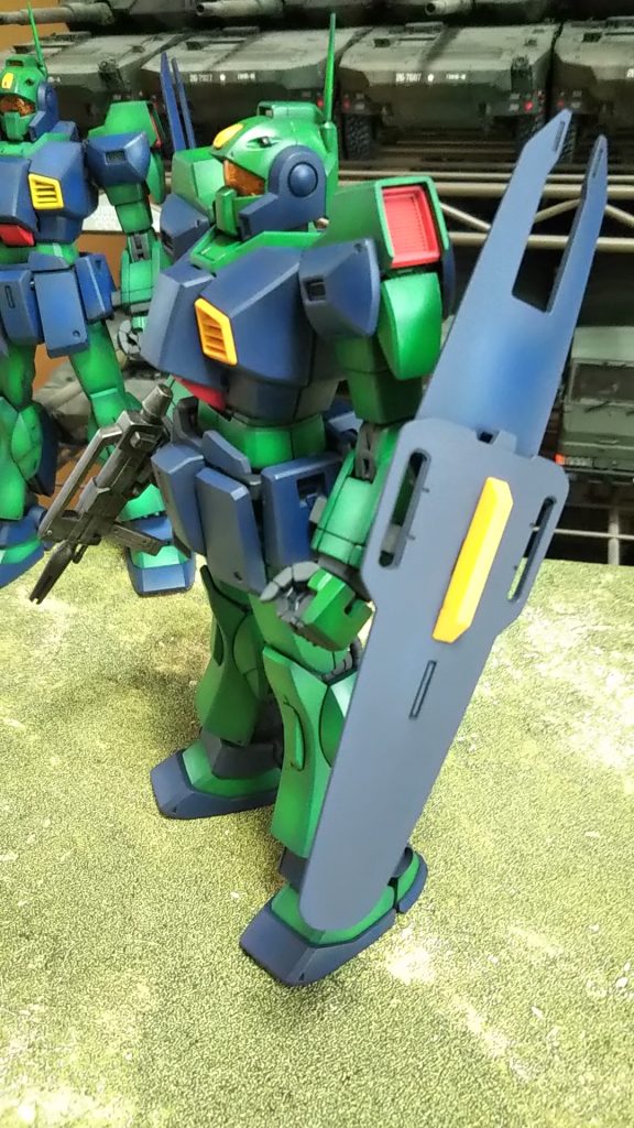 量産型MSというモブ？–3枚目/制作者：@fomp4310