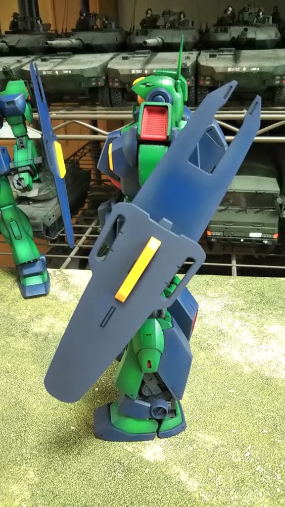 量産型MSというモブ？–4枚目/制作者：@fomp4310