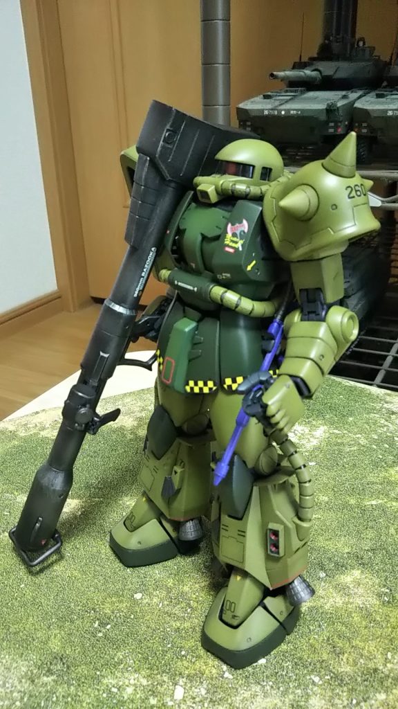 左斜め前💦ハイザック作る時に使えそうな色💦