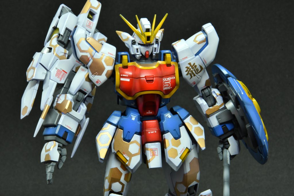 正面バストアップ