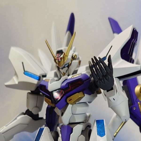 HGTWFM 1/144 ガンダムナイオン