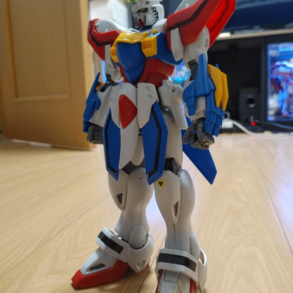 ちょっと旧シャッフル同盟は一休みして、ゴッドガンダムの改修に走ってます(^-^)①小顔化、首の関節追加②胸の改修、マルチプライヤーの改修③スカート位置修正今後は腕組みの実現、腹部関節追加、足の関節追加とバランス修正していく予定です(^-^)（2枚目）