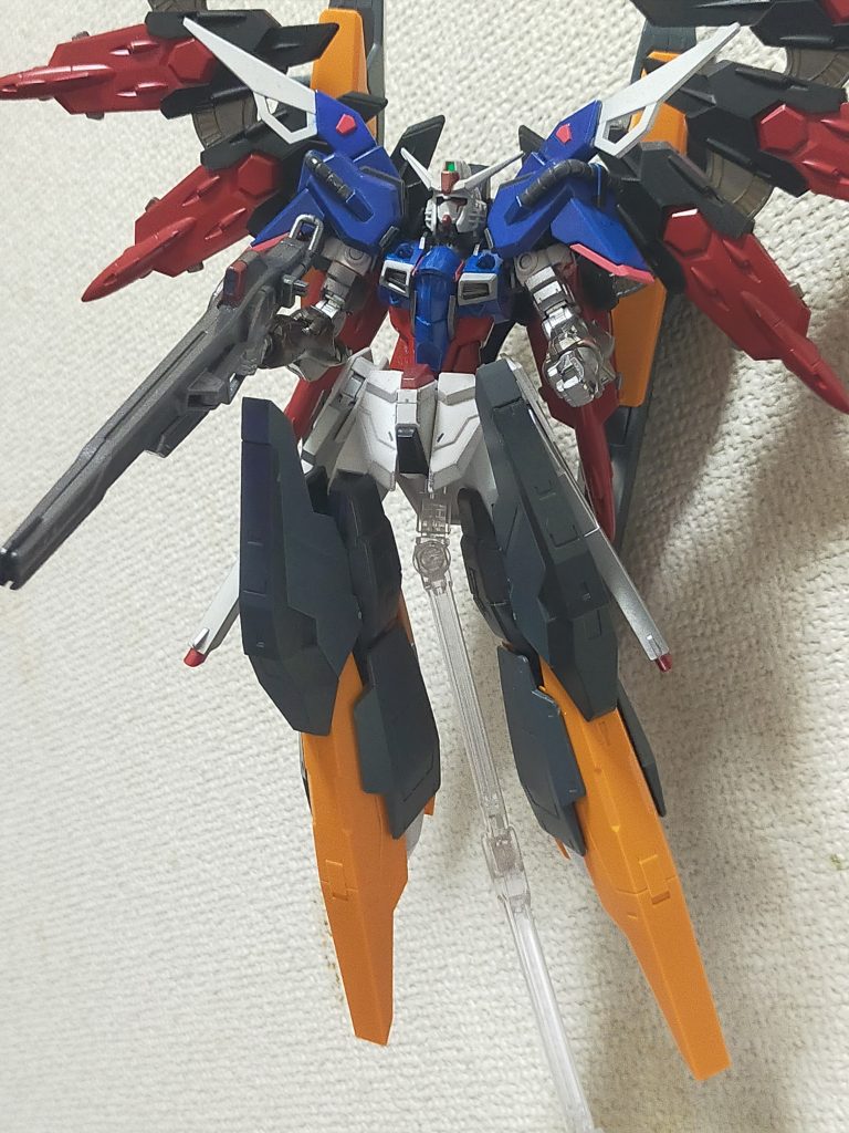 以前に作成したイモジャとデスティニーのミキシング機体を改良。ハルート最終決戦仕様とマッチしたのでこちらでもよかったかも