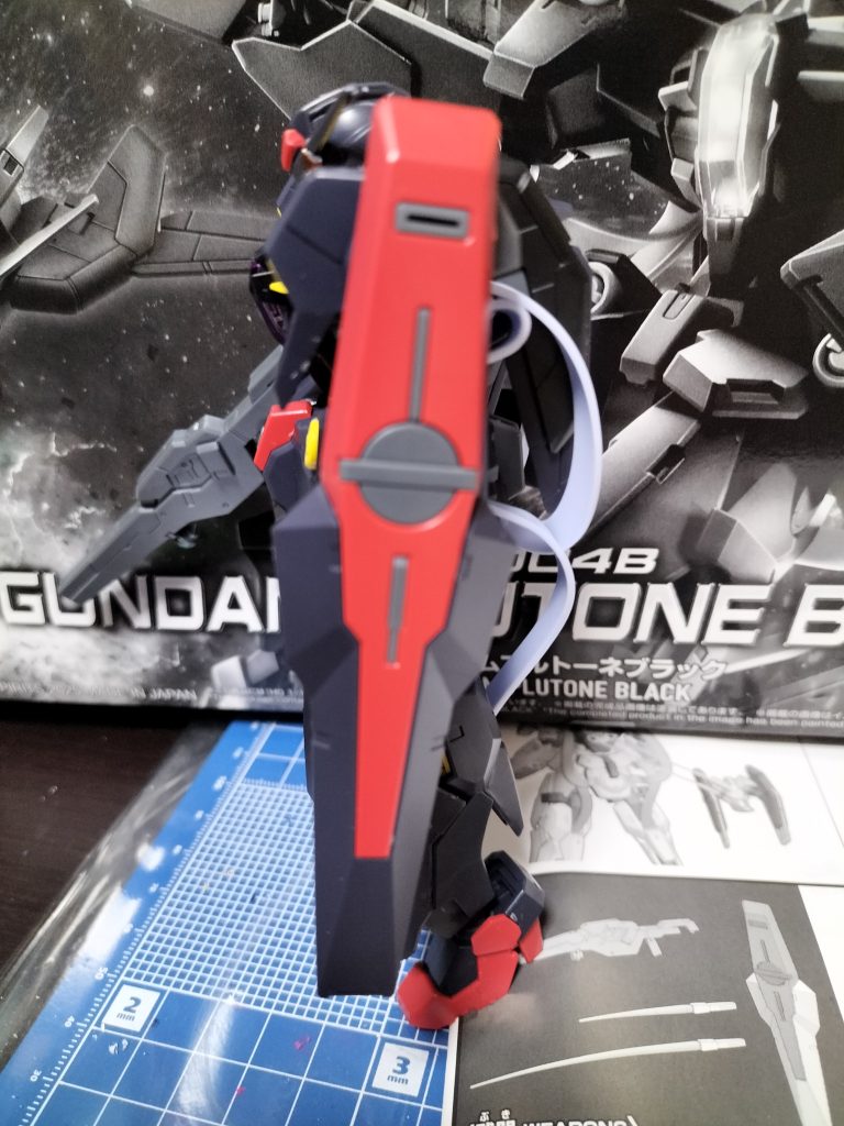 ガンダムプルトーネブラック–3枚目/制作者：F90