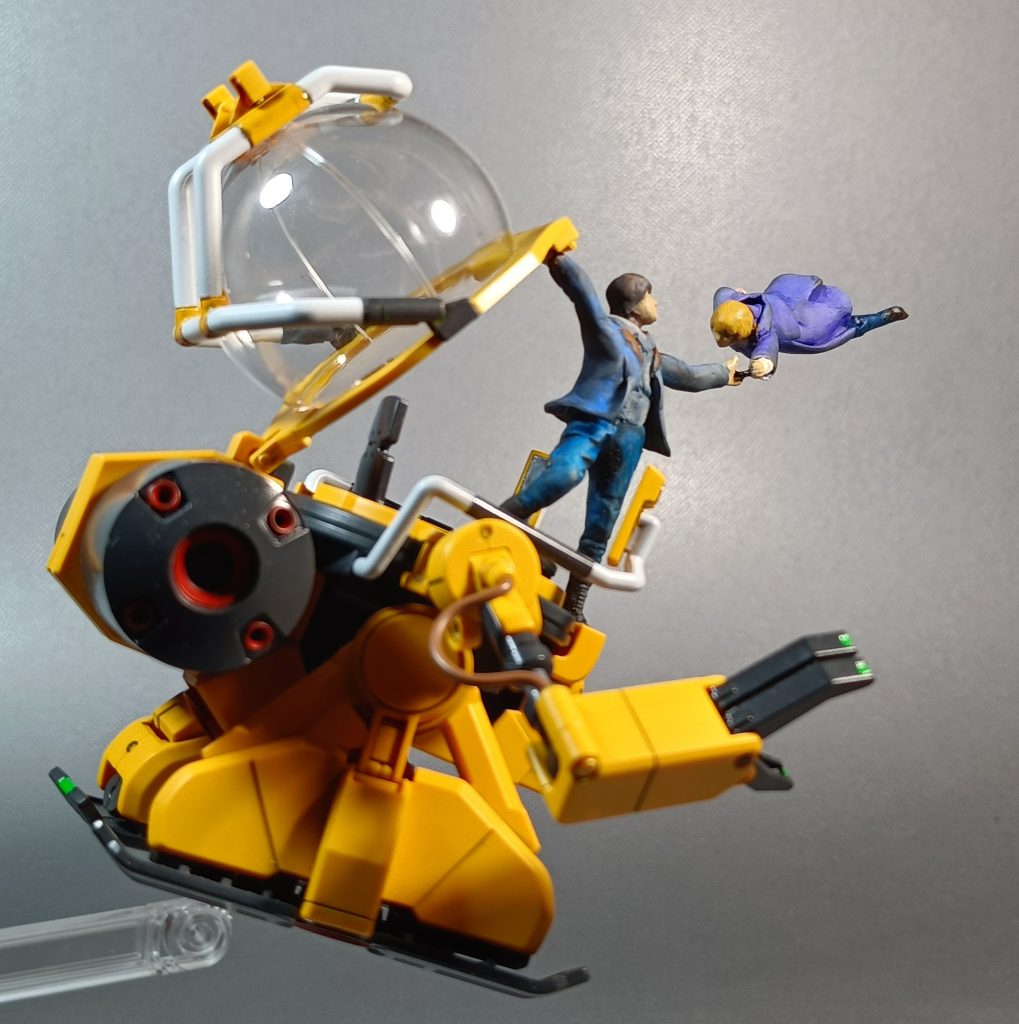 墜落後のシーンは作成例や、作っている方は多いので、同じ感じで作っても面白くないな～って思い、次に印象深いシーンはバナージがオードリーを救出するシーンだと思い作り始めました。