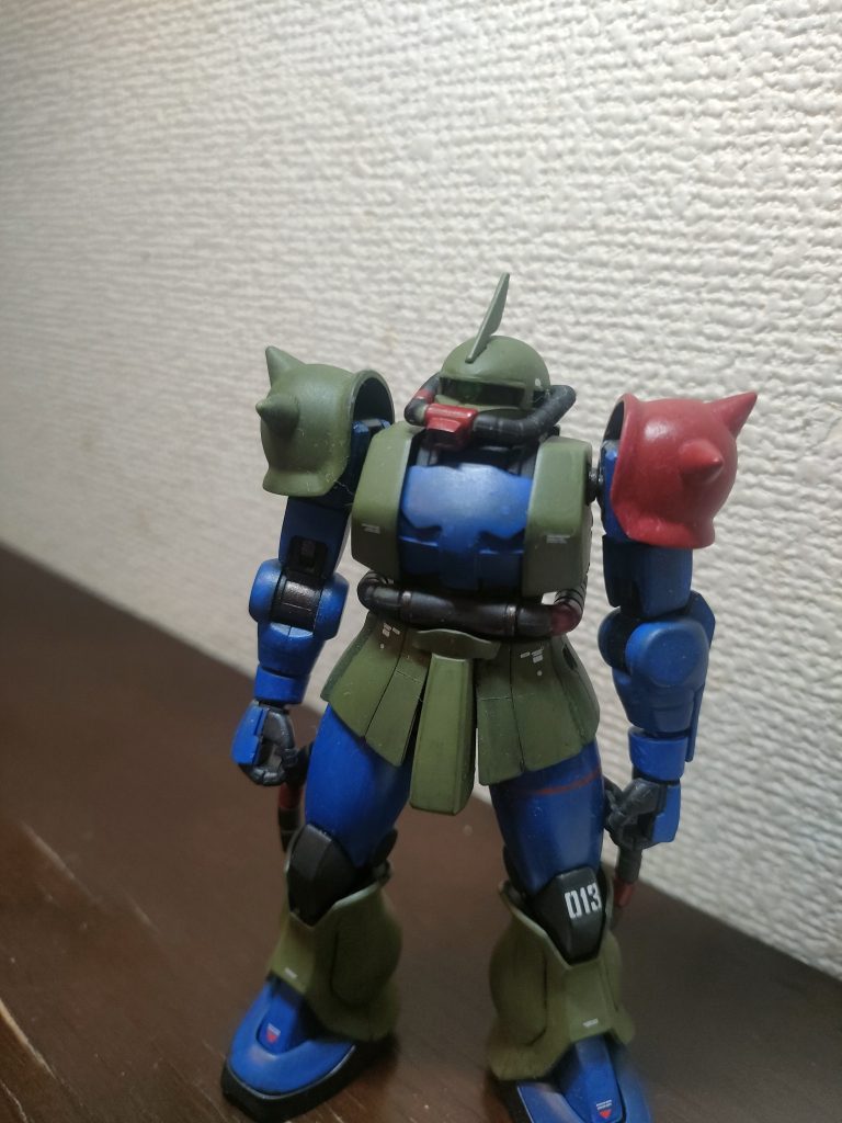 カスタムザク　–2枚目/制作者：ワッフル