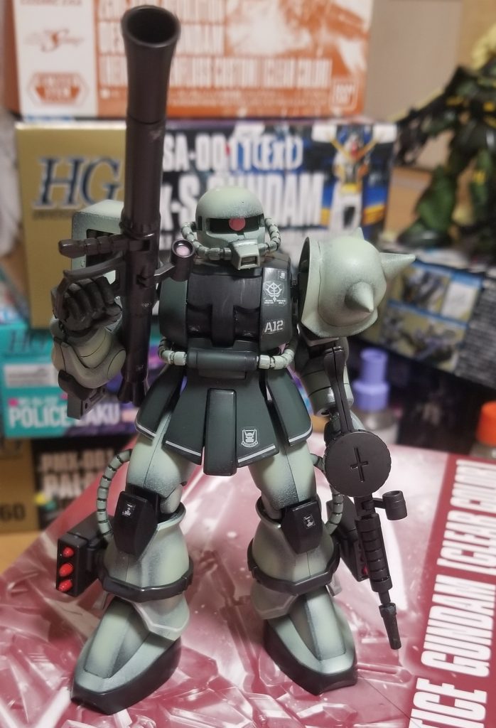 HG ザクⅡ　(箱番号040)