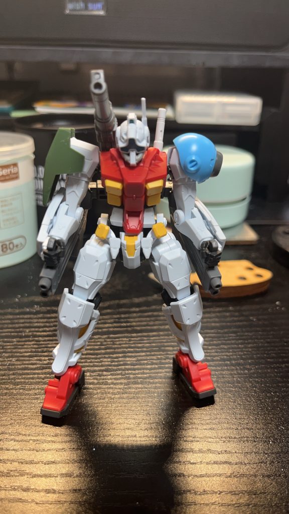 塗装する少し前の状態肩の追加パーツはモモカプルとモックから持ってきてます。