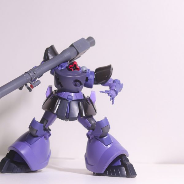 異形の3本脚ドムから普通のドムへ改造しました。( 製作途中)（2枚目）