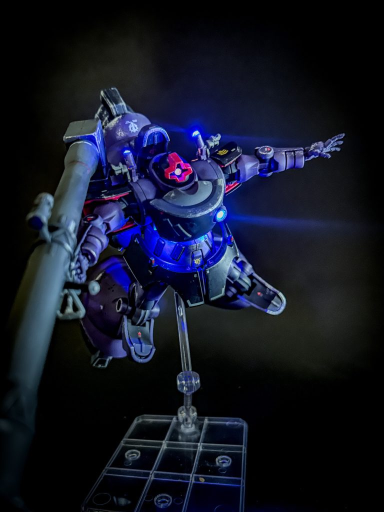 LED入れて光らせました、時間かかったけど嬉しいもんですね