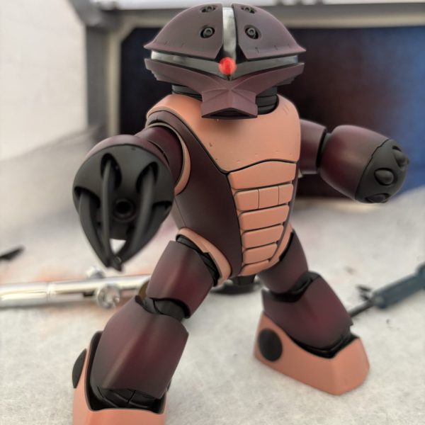 シャア専用アッガイ