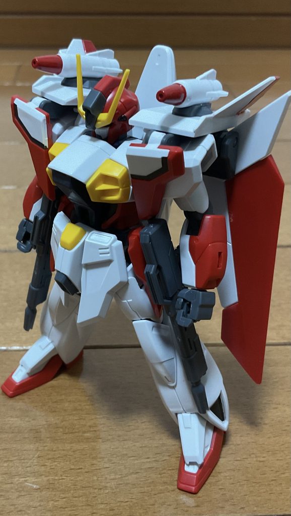 ms形態。11年前のキットですが可動、プロポーション共に優秀です。