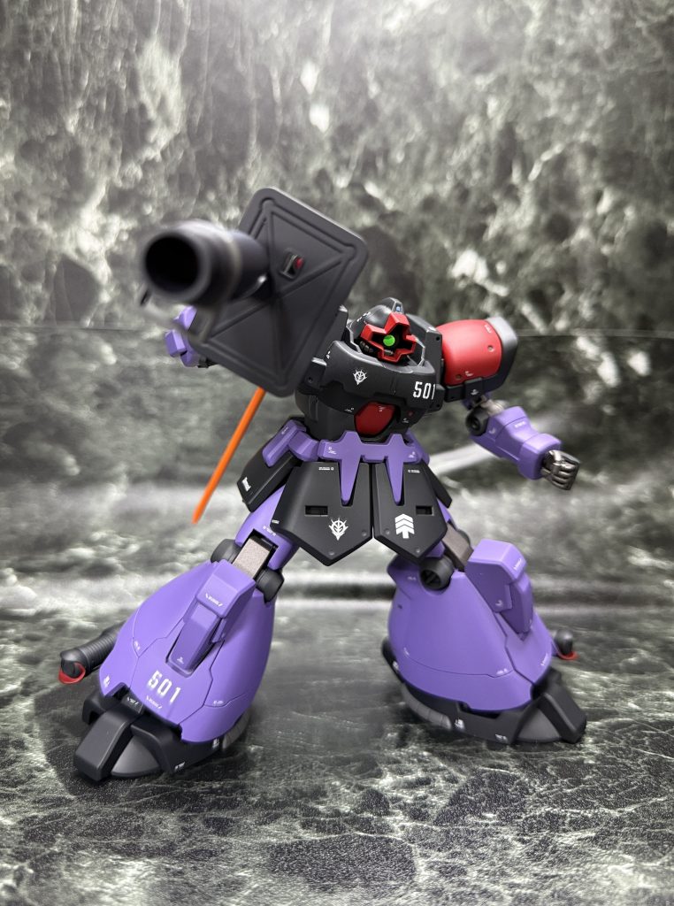 今回は特に武装は追加せず、付属の物だけです。