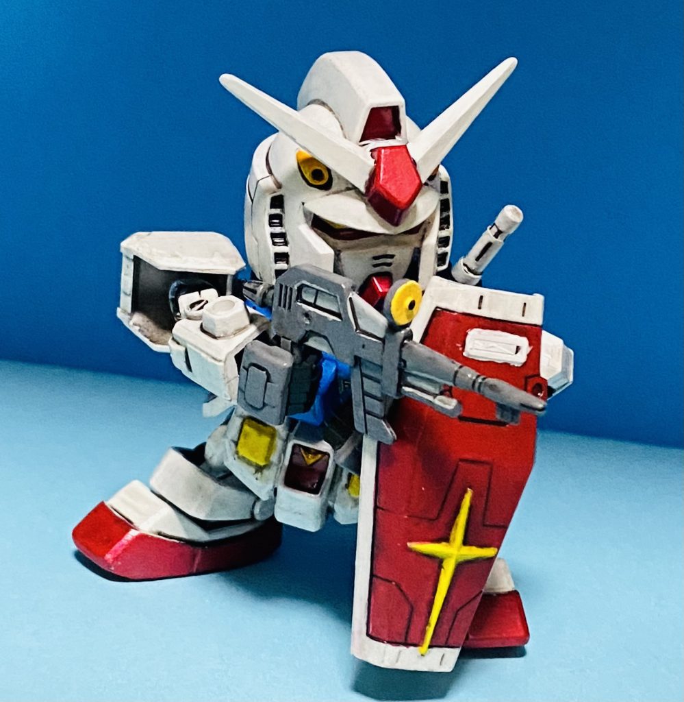 腕の関節が曲がるのでポージングが決まりますね!カッコいい!