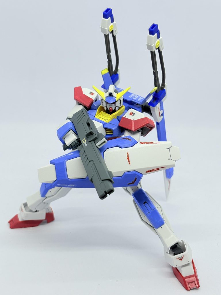 コピックアクレアは黄色もめちゃくちゃ発色良くてすごいオススメ。ライフルはこれ誰の?イモジャ?ジャンクから良さげなのを取り出したから分からない笑