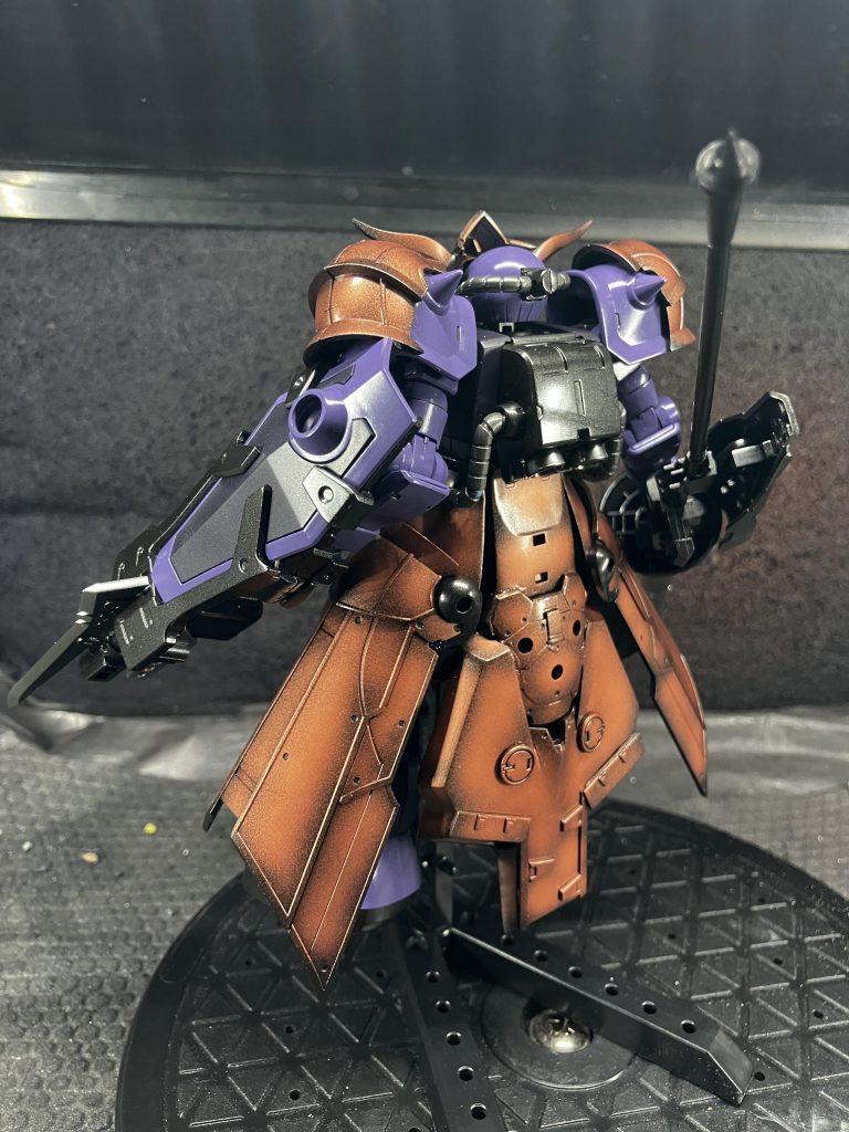 グフ・ロイヤルガード・カスタム–3枚目/制作者：bakuraba