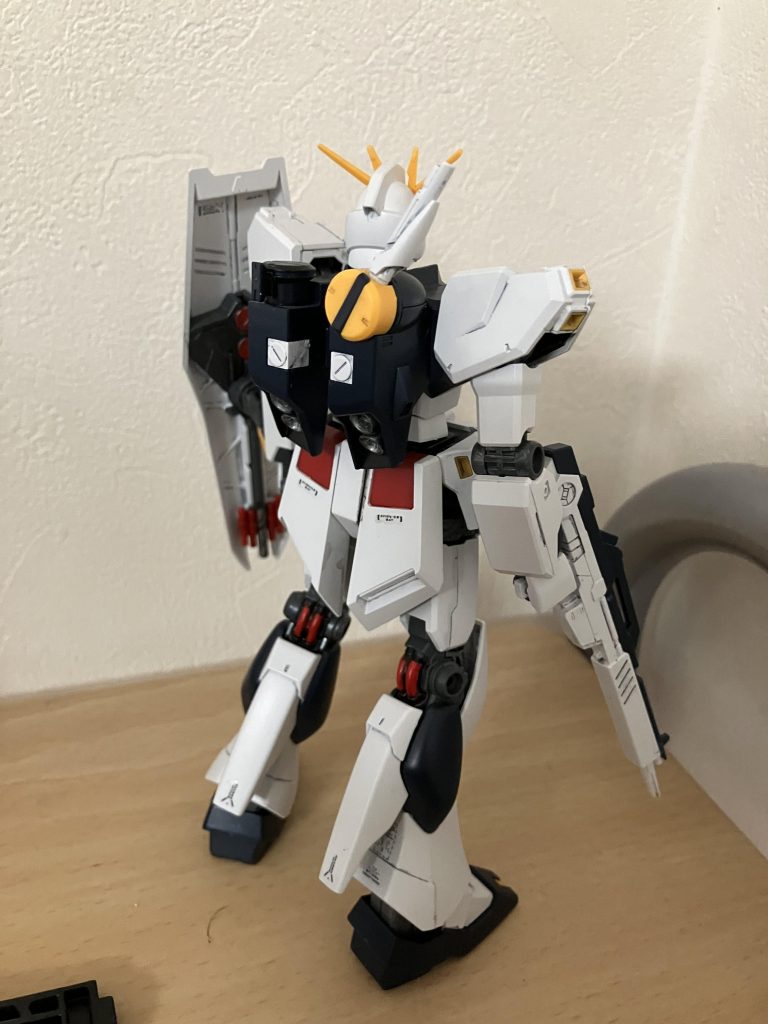 40年ぶりのガンプラ–4枚目/制作者：yasukin