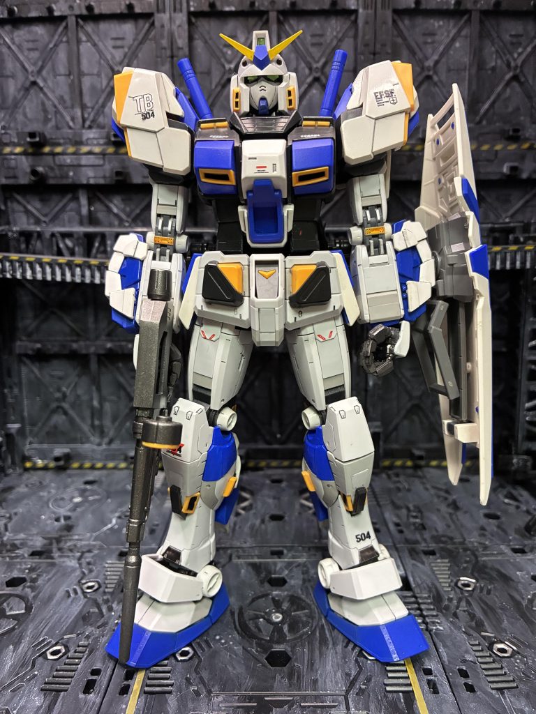 MG ガンダム4号機–3枚目/制作者：@RA76