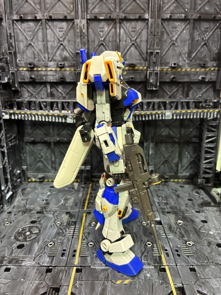 MG ガンダム4号機–4枚目/制作者：@RA76