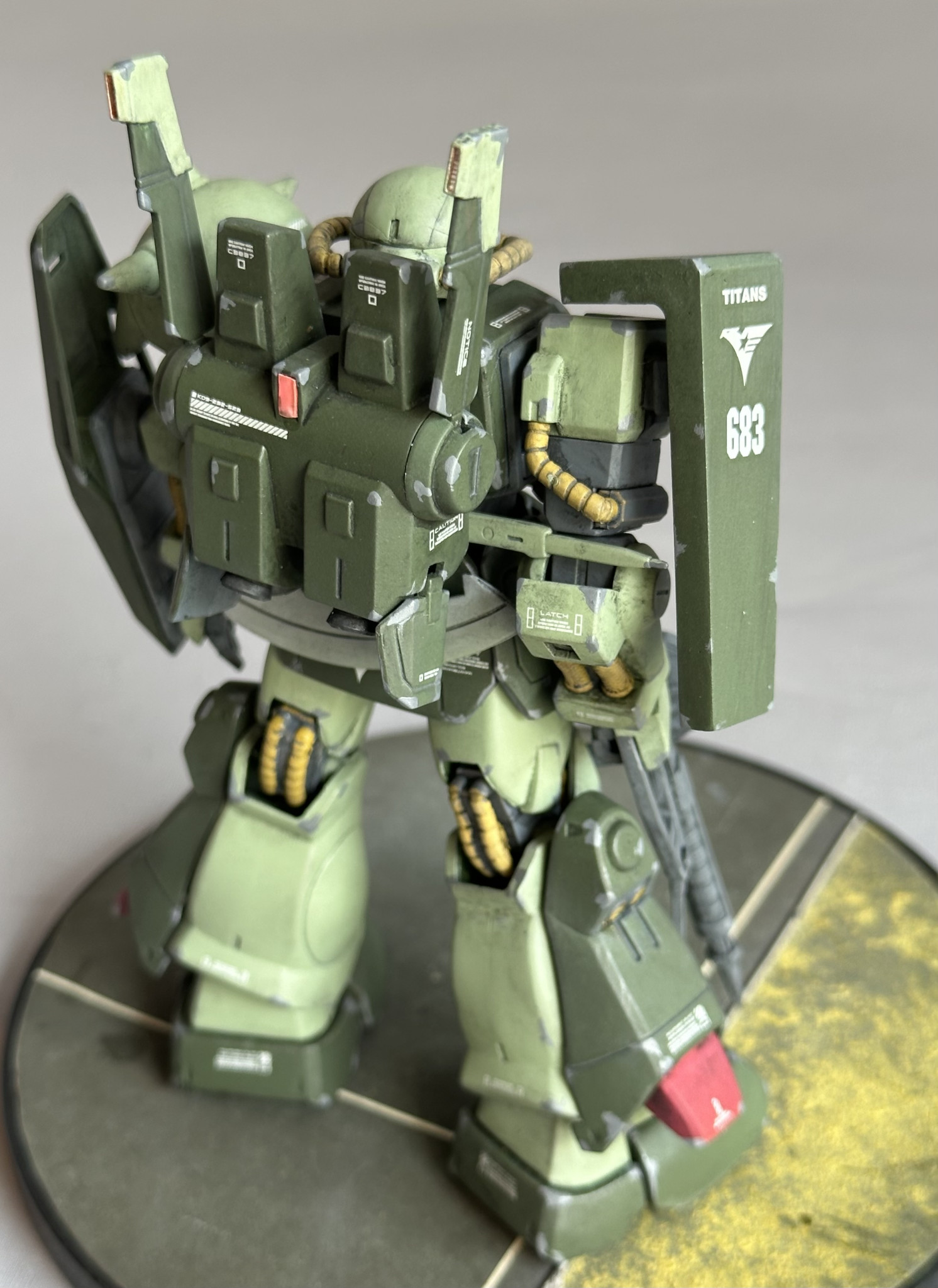 ハイザック、ザクセット HGUC】ハイザック＋旧キットZ武器セット｜ぱんきちさんの