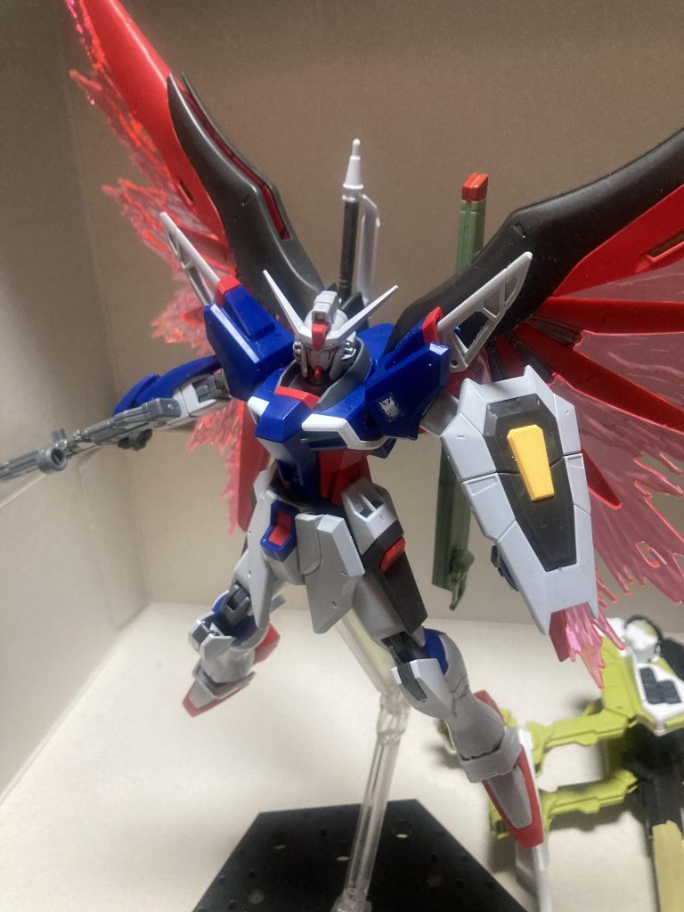 デスティニーspec2はいい色ですね。コンパス所属なのでRGインパルスspec2のマーキングシール貼ってみました(*´∀`)♪