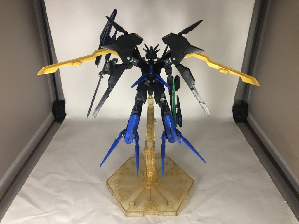 特殊モード｢TRONS-IN(トロンズィン)　　　　　n_i_t_r_oを元にしたシステム。発動中は機体の一部がオールレンジの攻撃手段に変化する。また、機動力にも作用するシステムでもあるため、より素早く戦場を駆けることが可能になる。