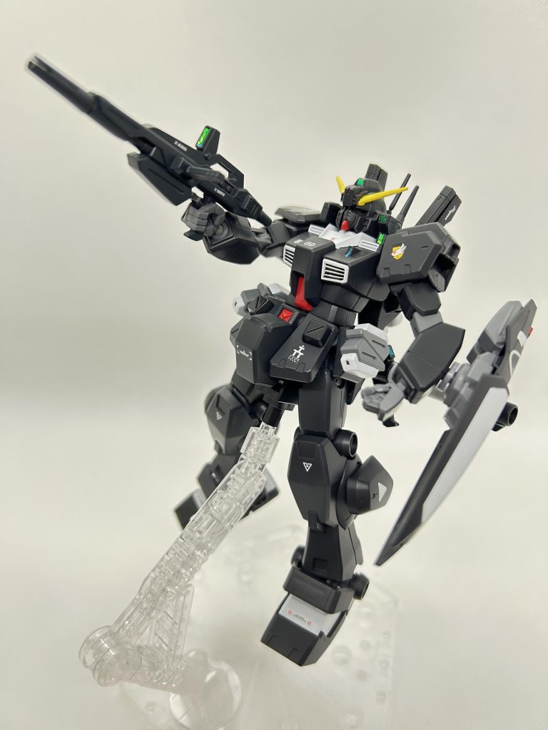 脚部の増加スラスターは、MK-Ⅱの脛部を切り取りネオジムで着脱可能に加工してます。