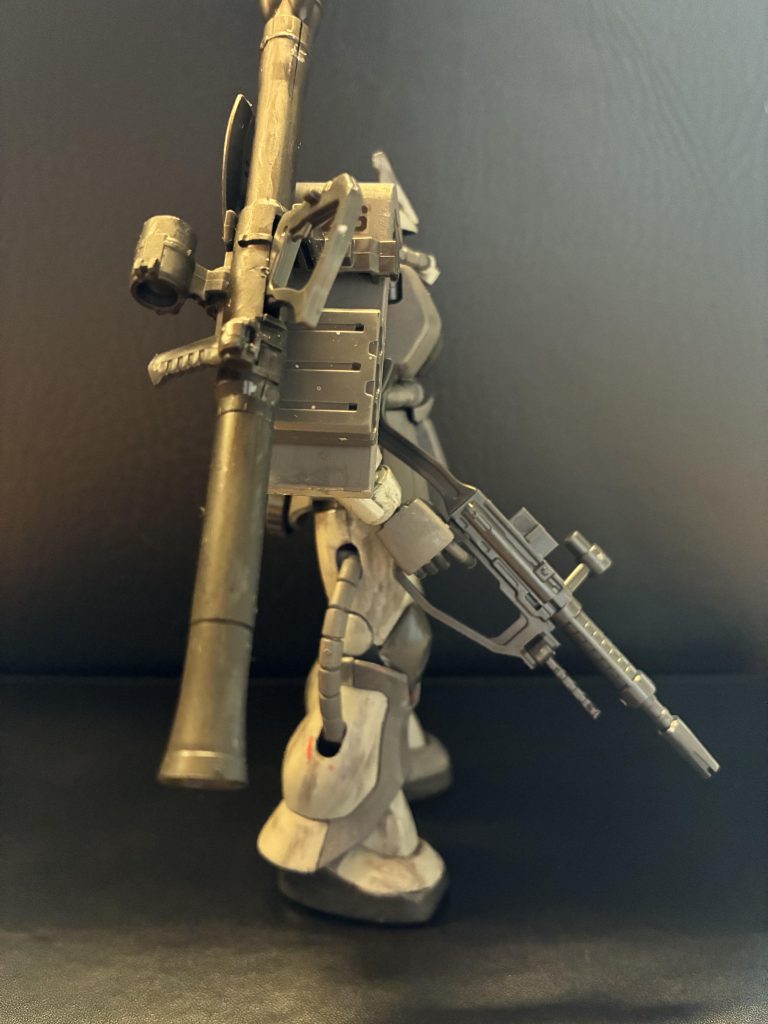 1週間ほど前にこの作品の塗りかけをガンスタに投稿したら消去されていて、もしルール違反をしていたら申し訳ございませんでした。