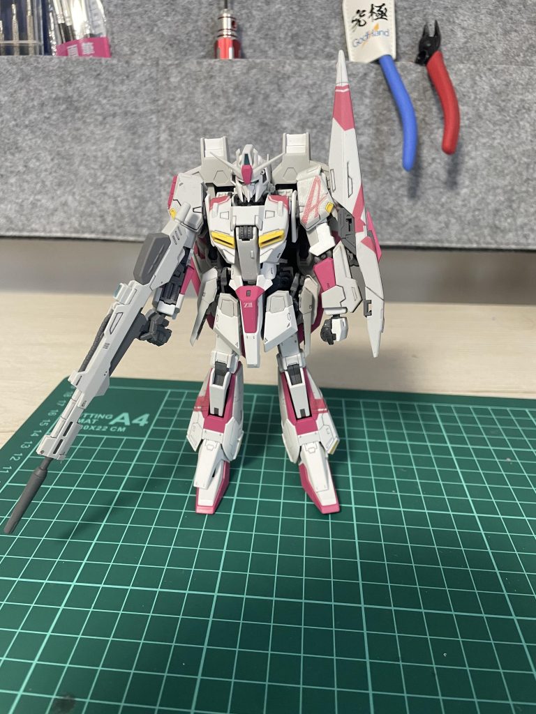 RG Zガンダム3号機–2枚目/制作者：usi