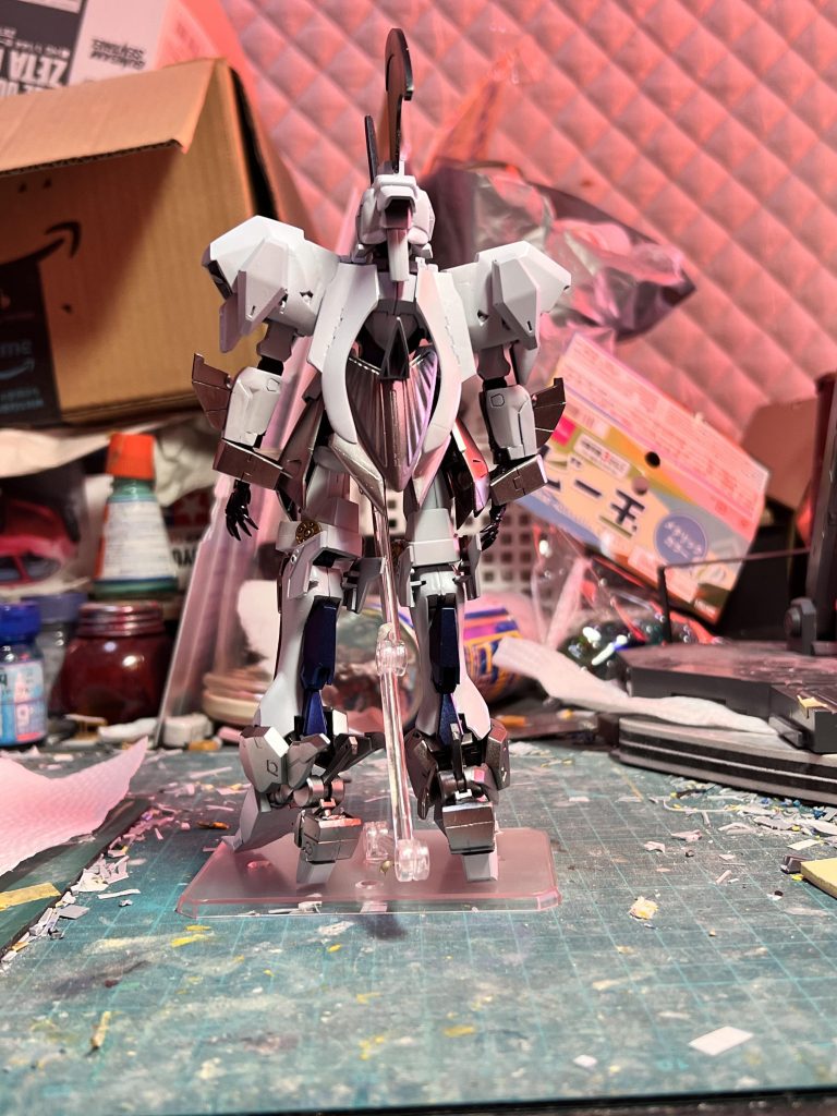 真後ろ…しかし我ながら汚い卓上ですね😰