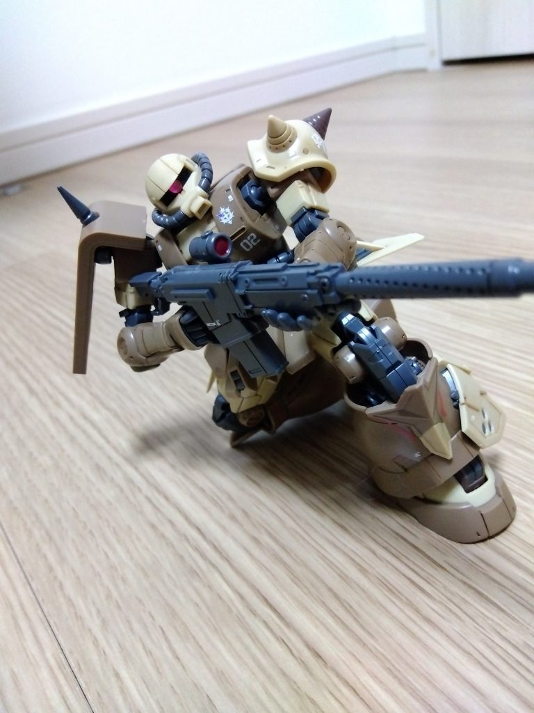 以前は、エグバ機、セルマ機と作って、3体目の地上用高機動型。