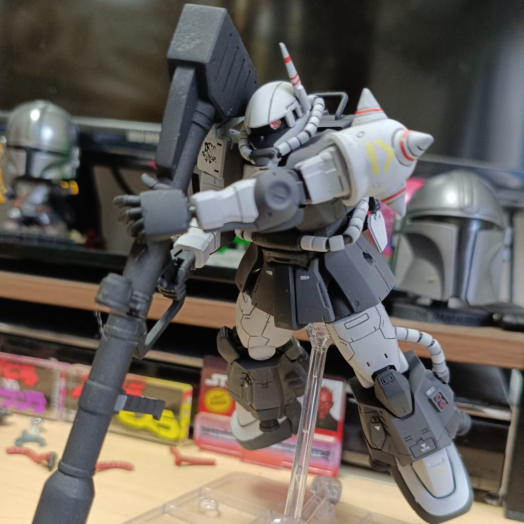 エリック・マンスフィールド専用高機動型ザクII｜keipaluさんの