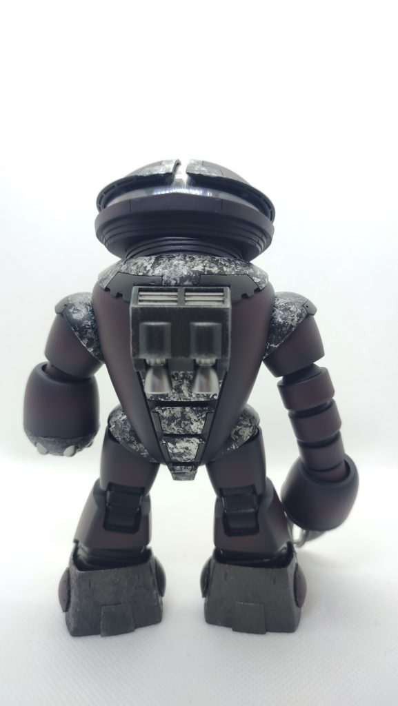 お腹と背中の蛇腹？は 丸み を取って 角を出してみました