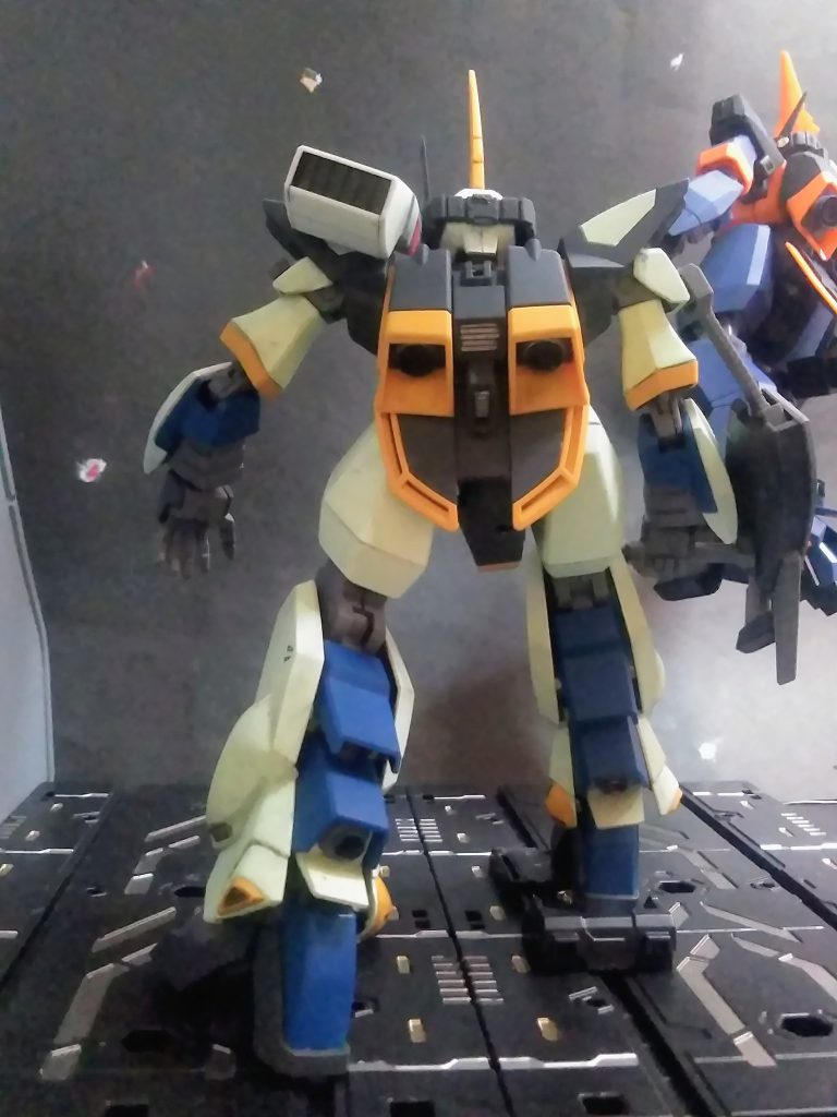 『ブレックス准将』の暗殺に成功した『ティターンズ』だが『Ζ計画の発動』や各戦線での勝利が続く『エゥーゴ』は士気が衰えない。かくなる上は超ACE級のパイロットと新型MSの投入に力を注ぐしか無いと『ティターンズ上層部』は判断する。地球圏に亡霊達が接近している事は伏せながら・・・ と、云うわけで妄想ζ 傲慢の巨人ver, ζ『RMS-154 バーザム』『バァザ・ムショック 大尉』をご紹介 ✨😌✨