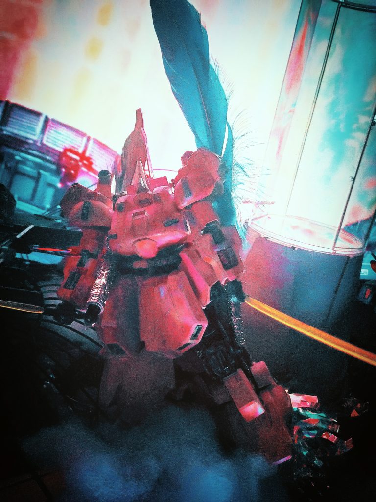 シロッコ「シャア！」　　「貴様のようなニュータイプのなり損ないは！粛清される運命なのだ！わかるか？」クワトロ「まだだ！まだ終わらんよ！」シロッコ「何も分かってないな、凡人が！」