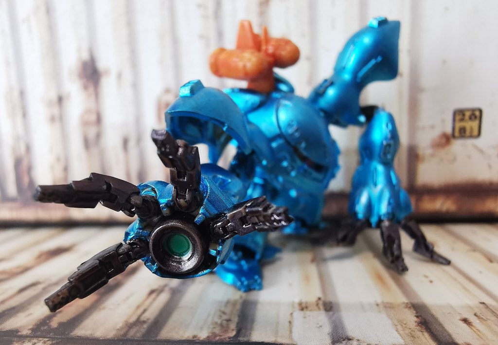 爪はゴールドの差し色を入れたい衝動と面倒臭さのせめぎあいの結果、差し色なし。これはこれでいいかもです。