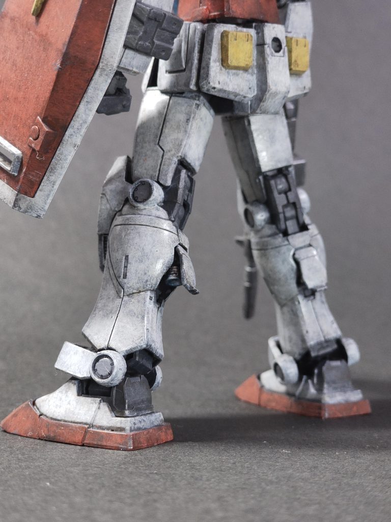 足元の写真になってしまいました、お別れの時間です。いつも見ていただいてありがとうございます。