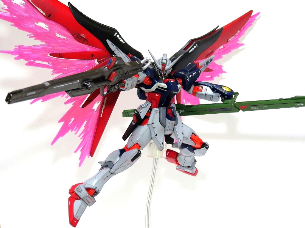 試製35式改レールガンは合わせ目を消して塗装しました。配色についてはよくわからなかったので、自分の好みで決めました(^o^)