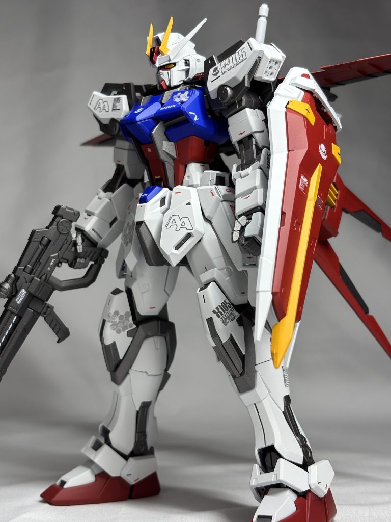 正面から、後ろが重いですがなんとか自立します。