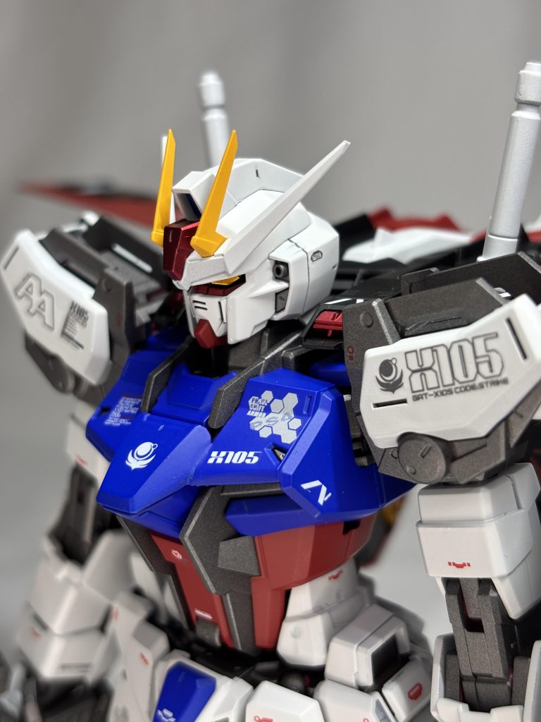 額と目玉だけキャンディにしてみました。