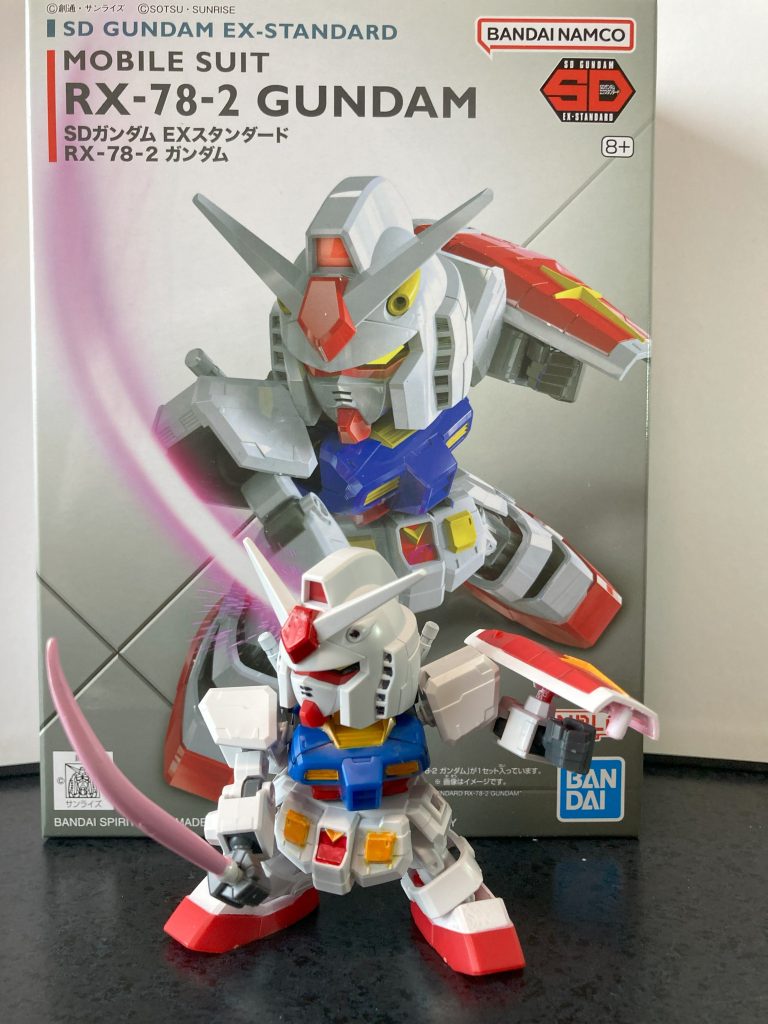 箱絵ポーズビームサーベルはあぶって曲げました。