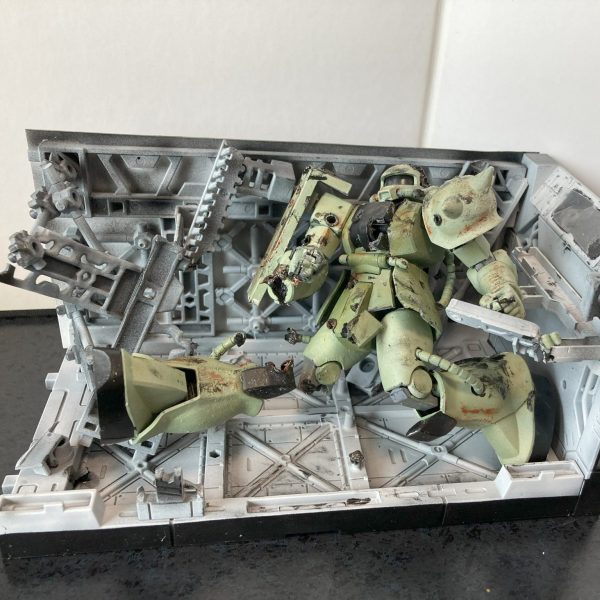 宇宙の片隅に眠るザク