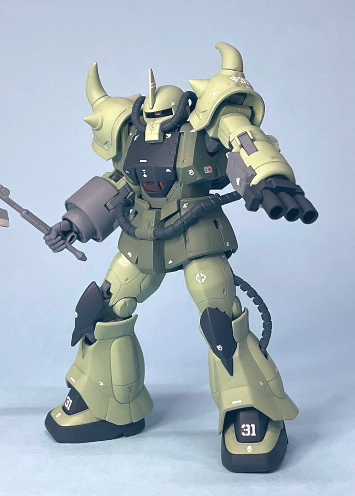 HG プロトタイプグフ(戦術検証機)を先行量産カラーに全塗装。グフの日を記念して制作しました。