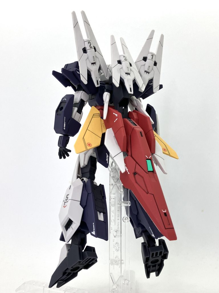 ユーラヴェンガンダム–5枚目/制作者：@haruka_555