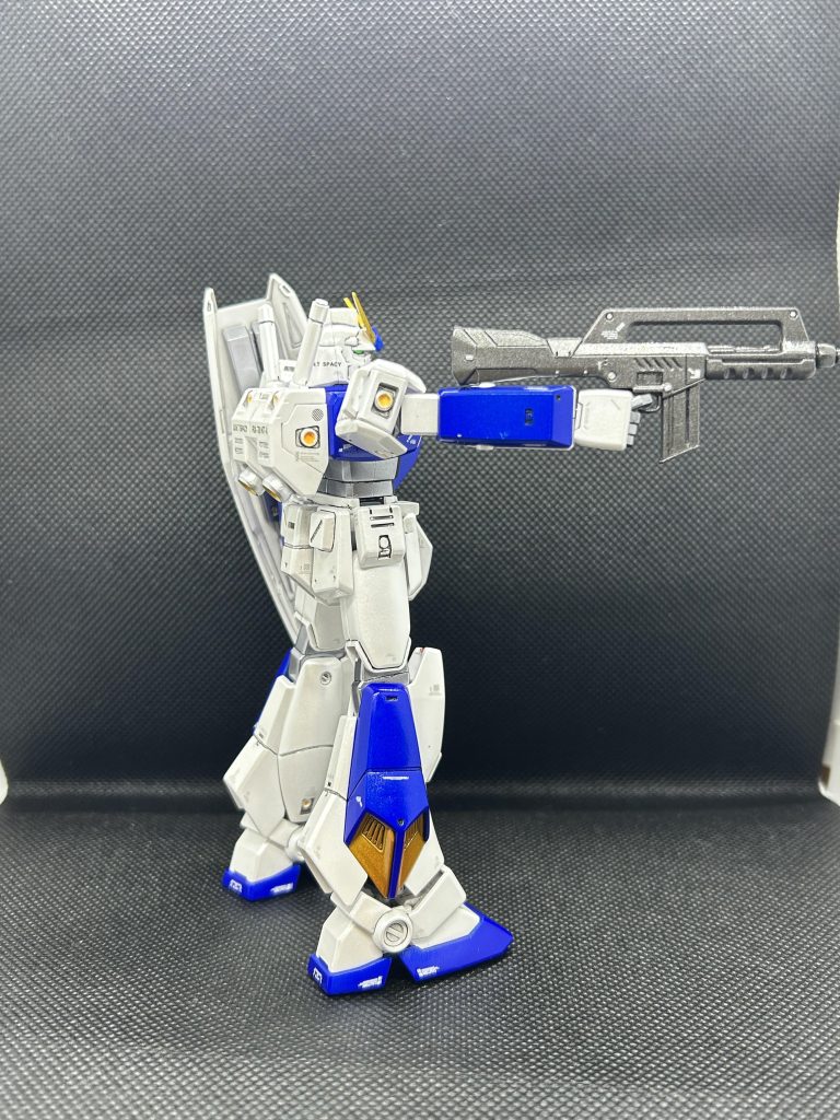 アレックス–5枚目/制作者：ツカサ